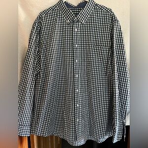 Mens 2XL Button-down longsleeve shirt by George. Excellent condition
